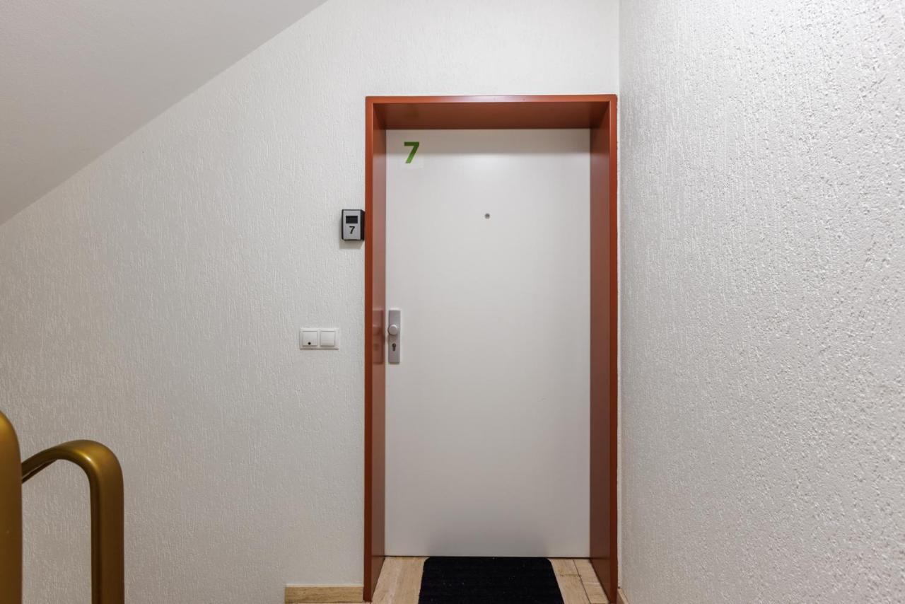 Glueck Auf Appartements Kammerstr. Duisburgo Esterno foto